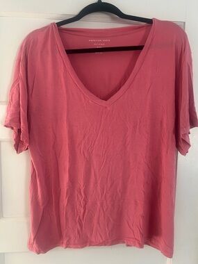 American Eagle Outfitters Coral V-Neck Short Sleeve Tee